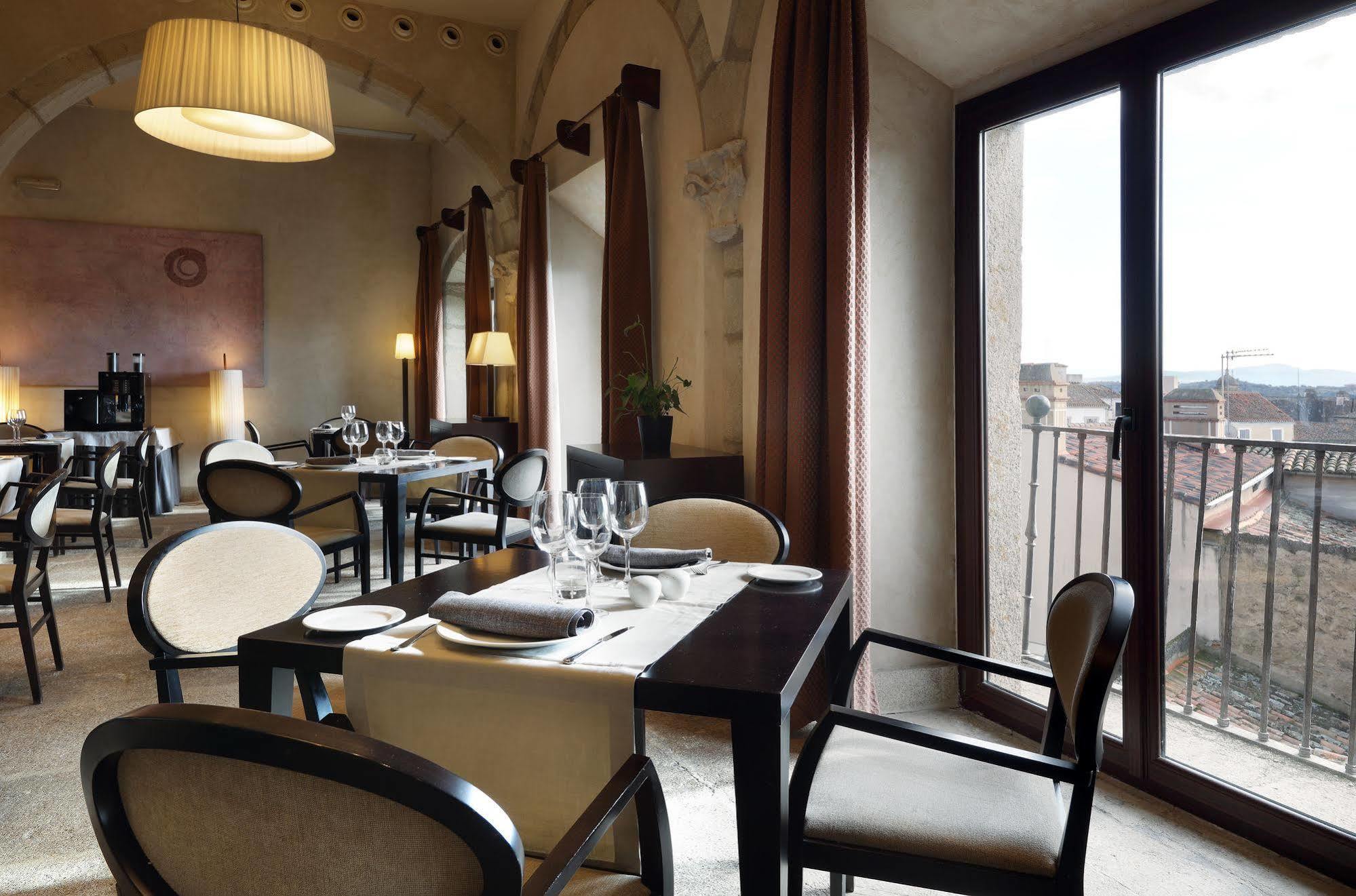 Eurostars Palacio De Santa Marta Trujillo Dış mekan fotoğraf