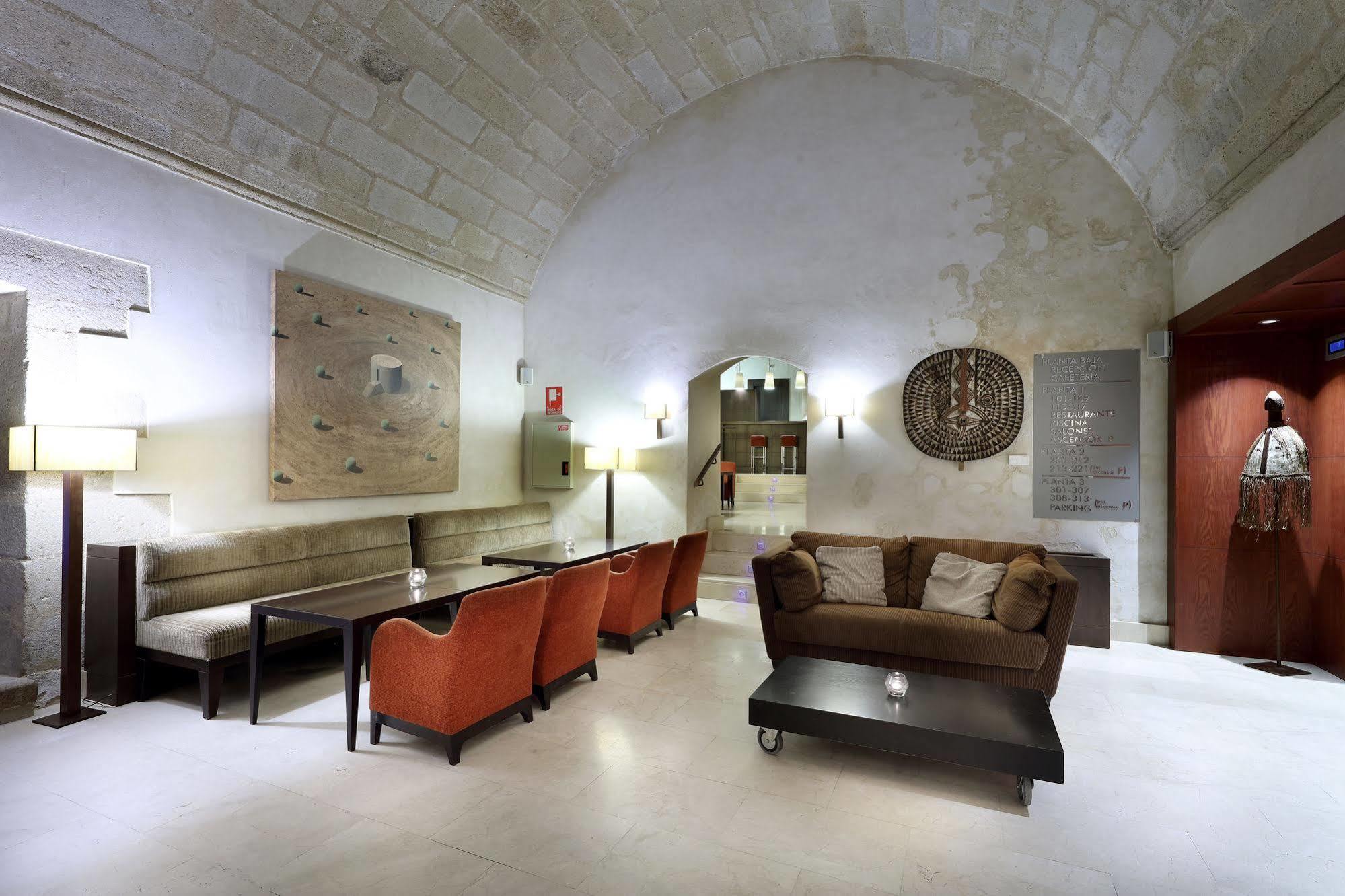 Eurostars Palacio De Santa Marta Trujillo Dış mekan fotoğraf