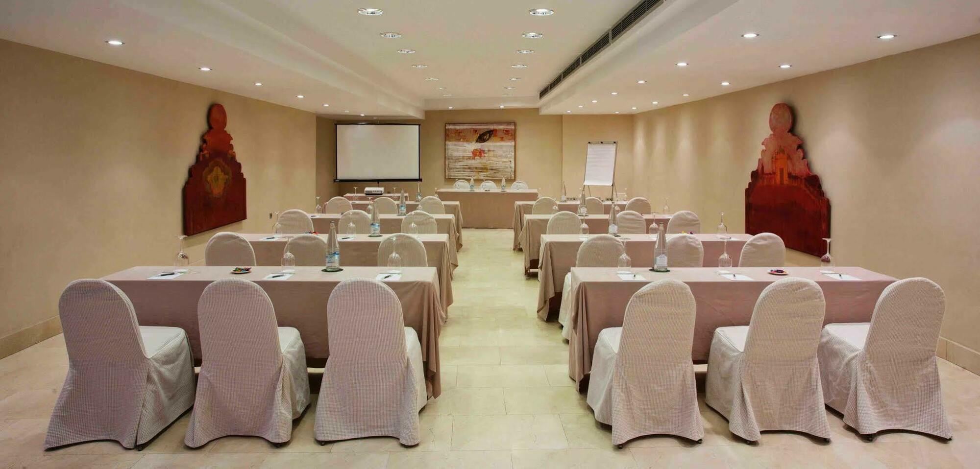 Eurostars Palacio De Santa Marta Trujillo Dış mekan fotoğraf